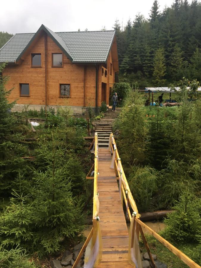 Hotel Wooddream Volovets Esterno foto
